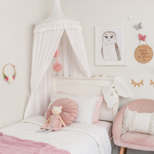 Blair the Barn Owl - Mae She Reign - Creative Studio