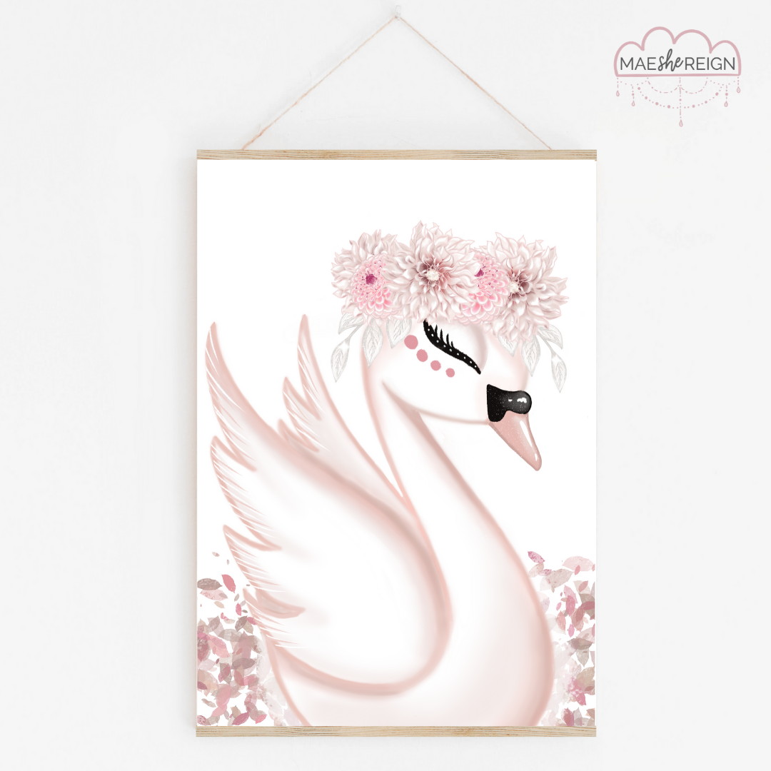 Saphira the Swan - Mae She Reign - Creative Studio