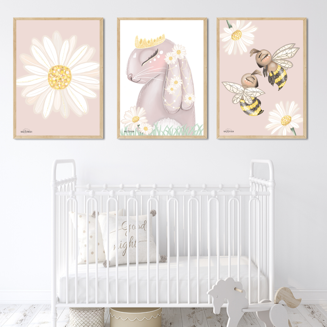 Honey Meadows Bee's - Mae She Reign - Creative Studio