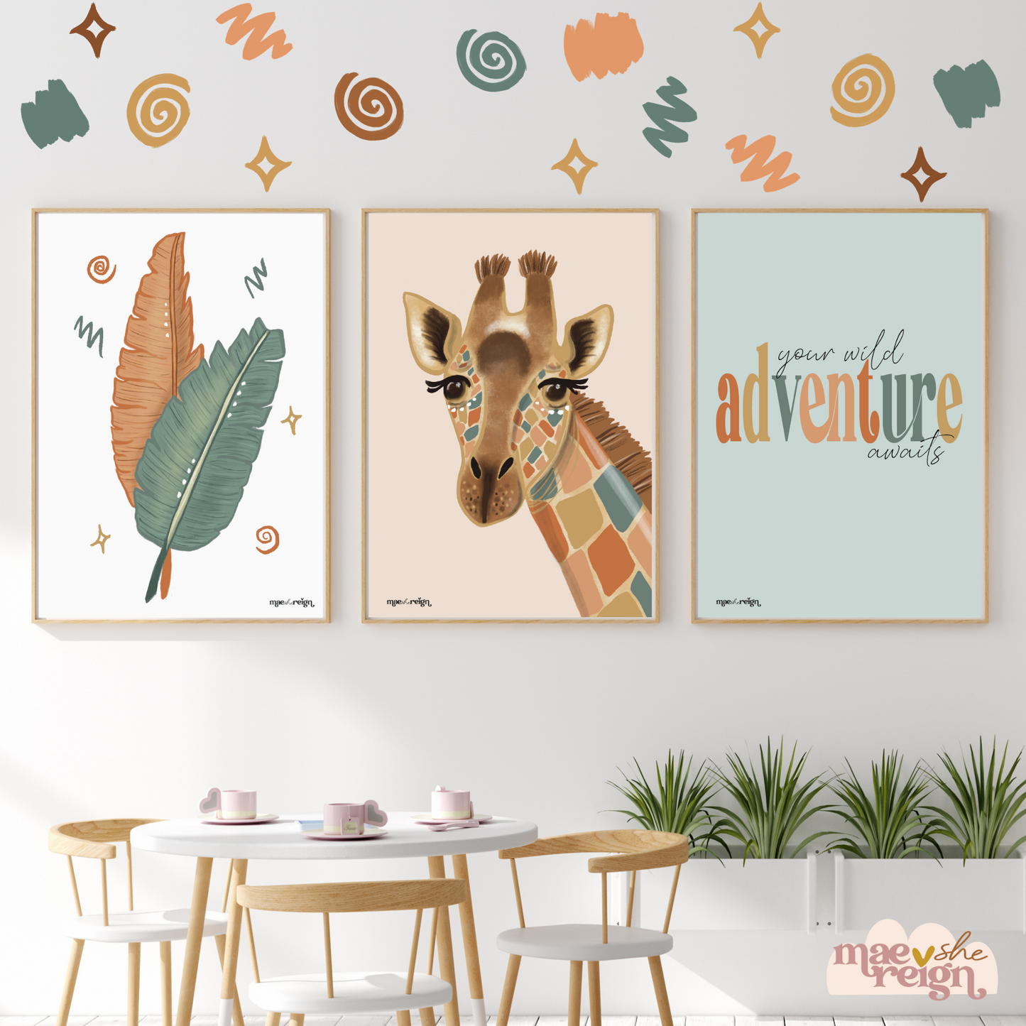 Safari Giraffe Artwork Print - Mae She Reign - Creative Studio